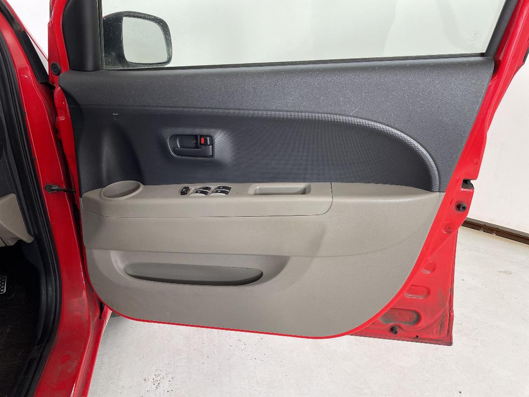 Photo '15' of Toyota Passo