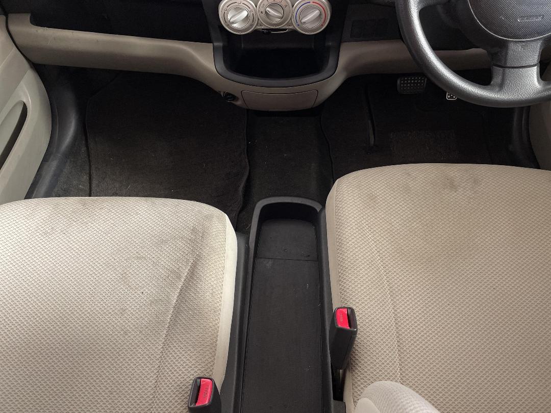 Photo '18' of Toyota Passo