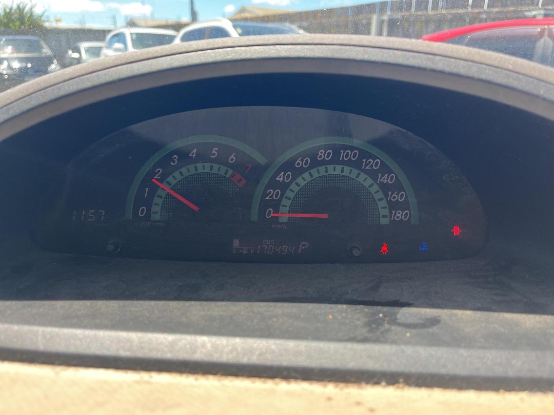 Photo '18' of Toyota Porte Photo '18' of Toyota Porte