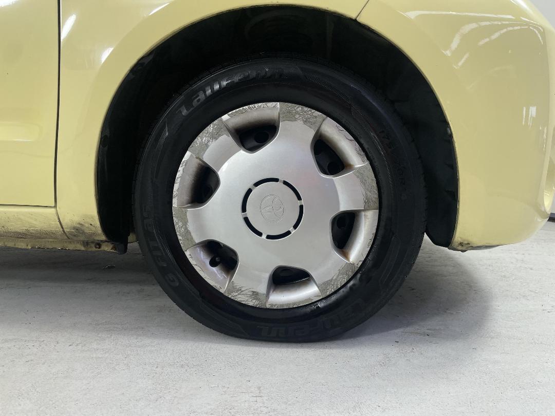 Photo '9' of Toyota Porte