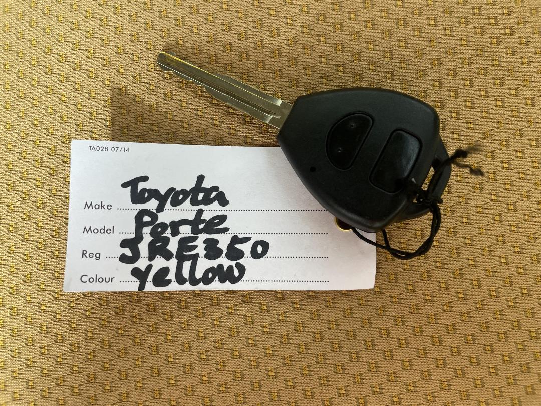 Photo '21' of Toyota Porte