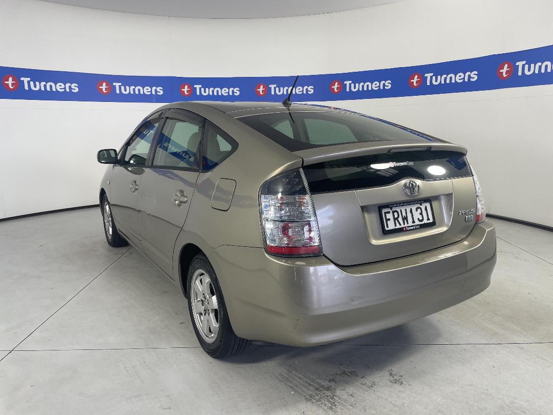 Photo '5' of Toyota Prius