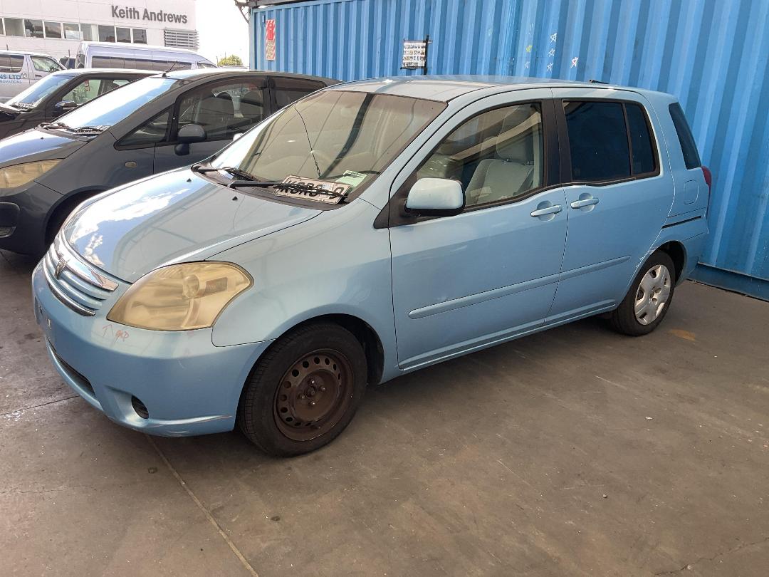 Photo '3' of Toyota Raum