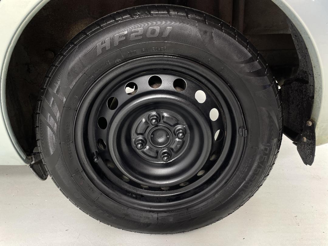 Photo '11' of Toyota Raum Photo '11' of Toyota Raum