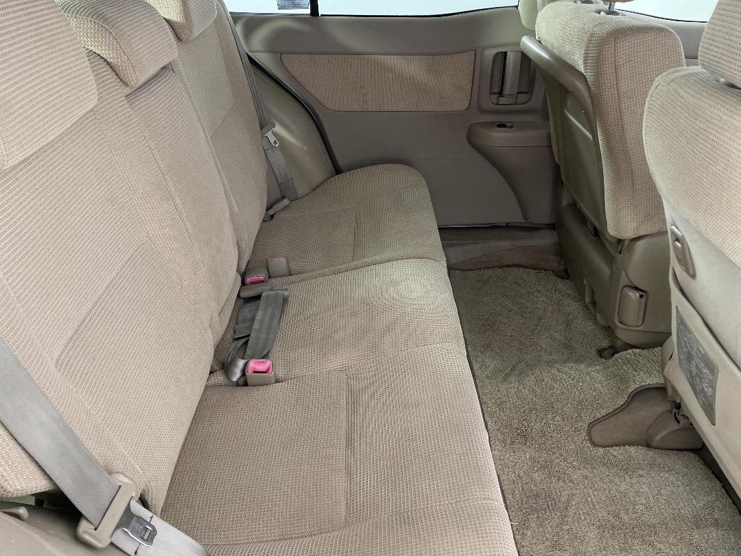 Photo '19' of Toyota Raum Photo '19' of Toyota Raum