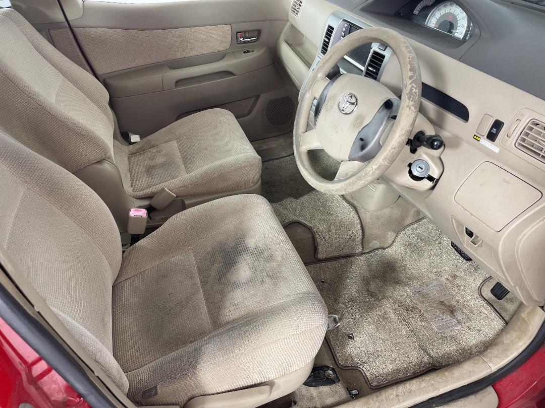 Photo '16' of Toyota Raum