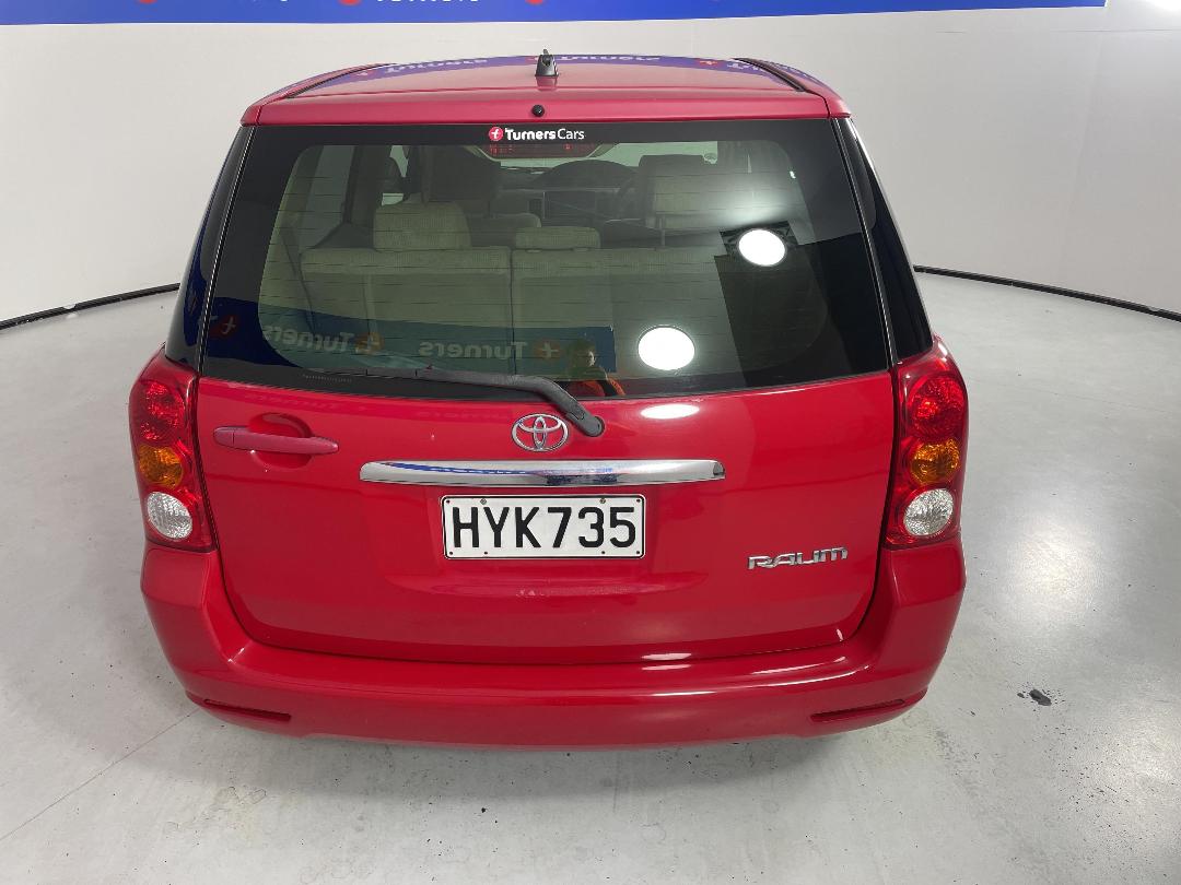 Photo '6' of Toyota Raum