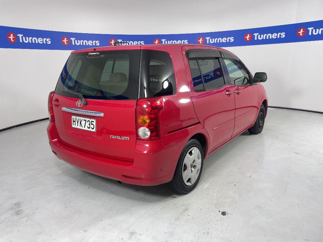 Photo '7' of Toyota Raum