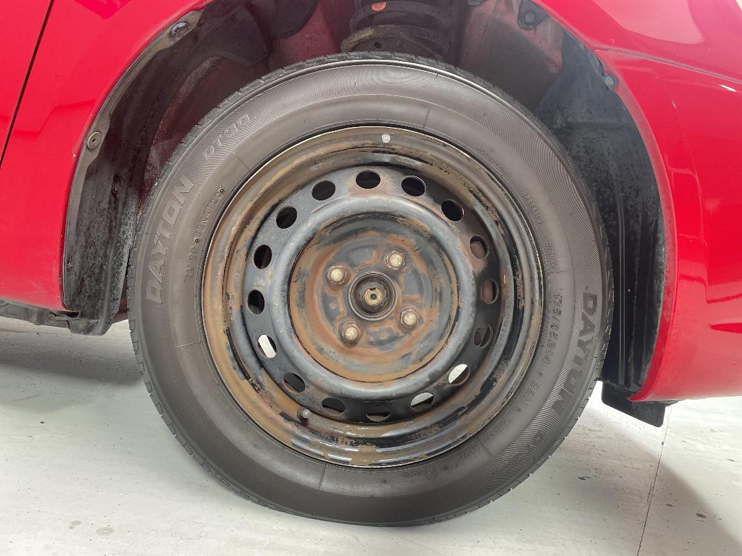 Photo '9' of Toyota Raum