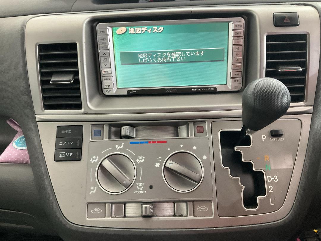 Photo '11' of Toyota Raum