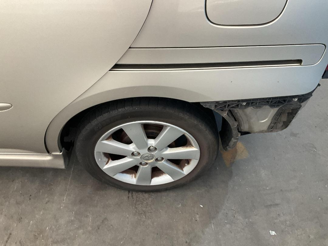 Photo '17' of Toyota Raum