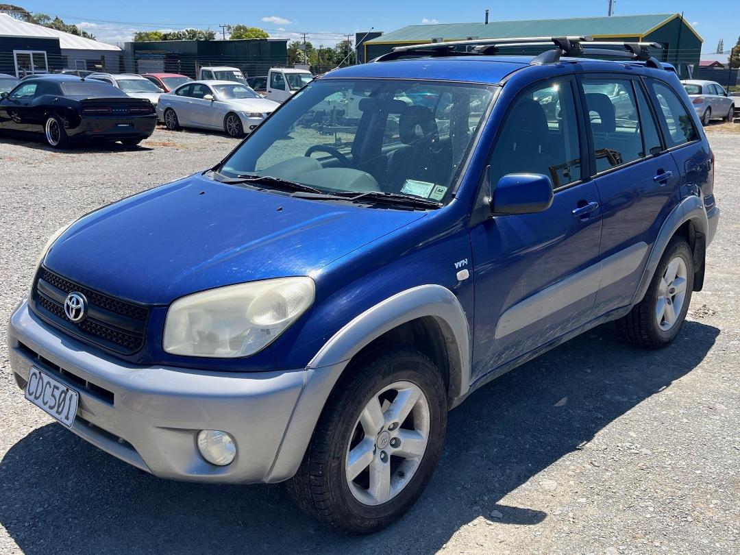 Photo '3' of Toyota Rav4 Photo '3' of Toyota Rav4