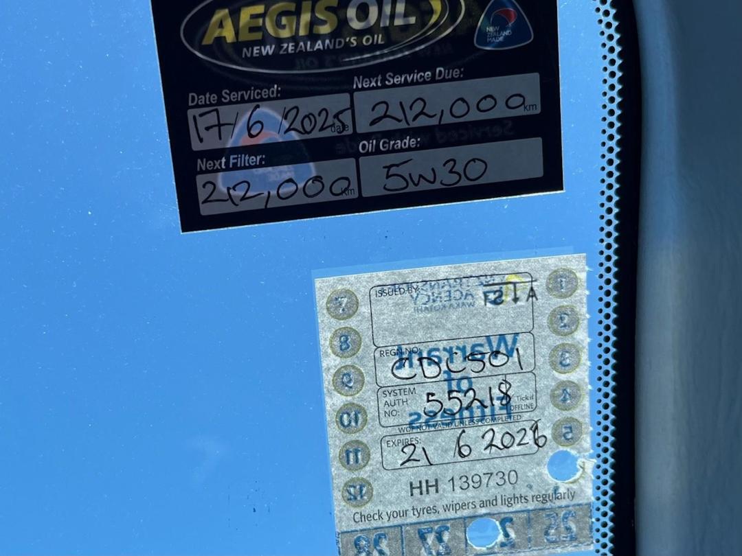 Photo '18' of Toyota Rav4 Photo '18' of Toyota Rav4