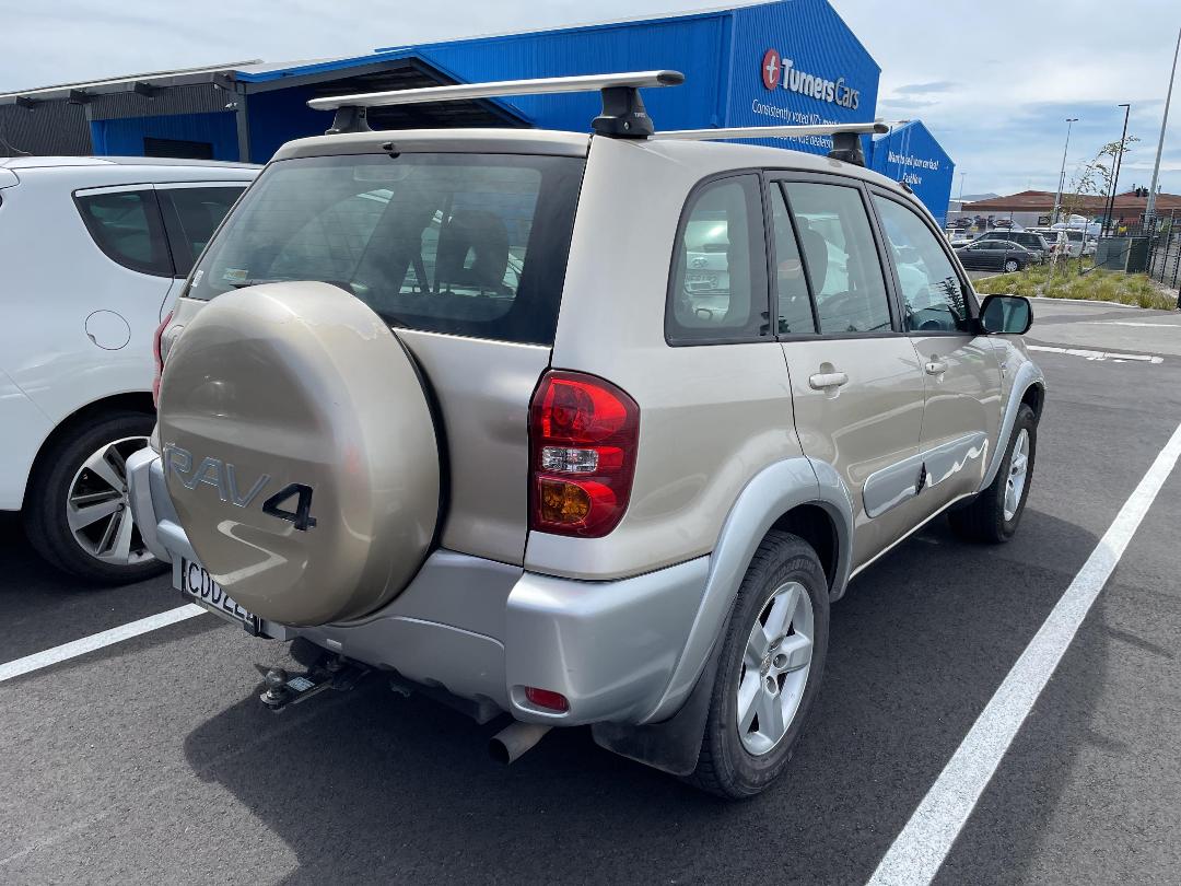 Photo '7' of Toyota Rav4 Photo '7' of Toyota Rav4