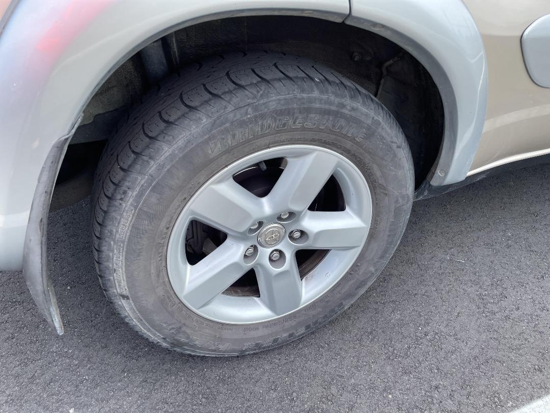 Photo '8' of Toyota Rav4 Photo '8' of Toyota Rav4