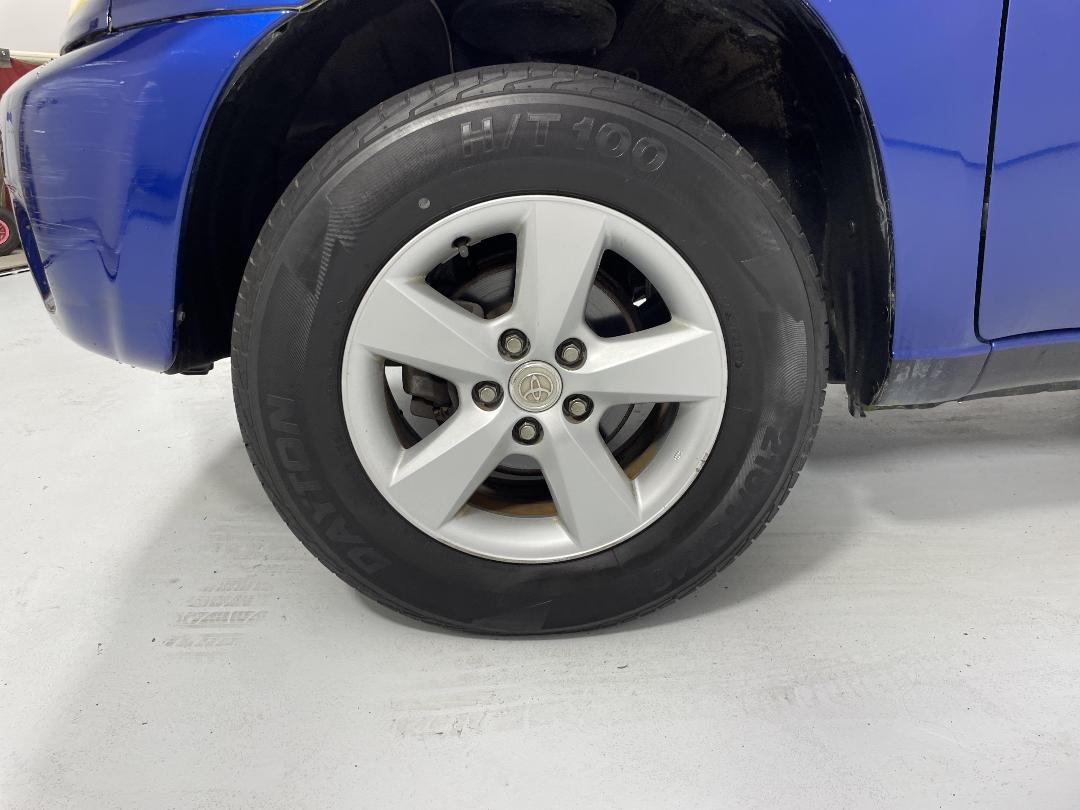 Photo '10' of Toyota Rav4 Photo '10' of Toyota Rav4