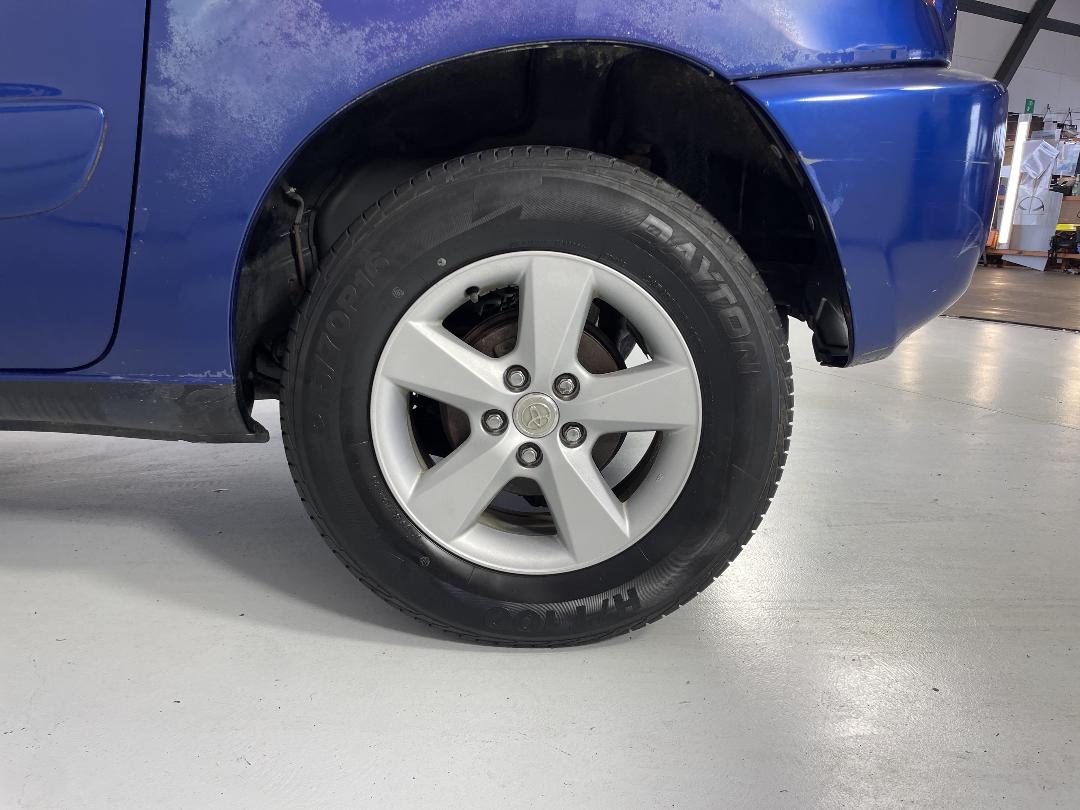 Photo '11' of Toyota Rav4 Photo '11' of Toyota Rav4