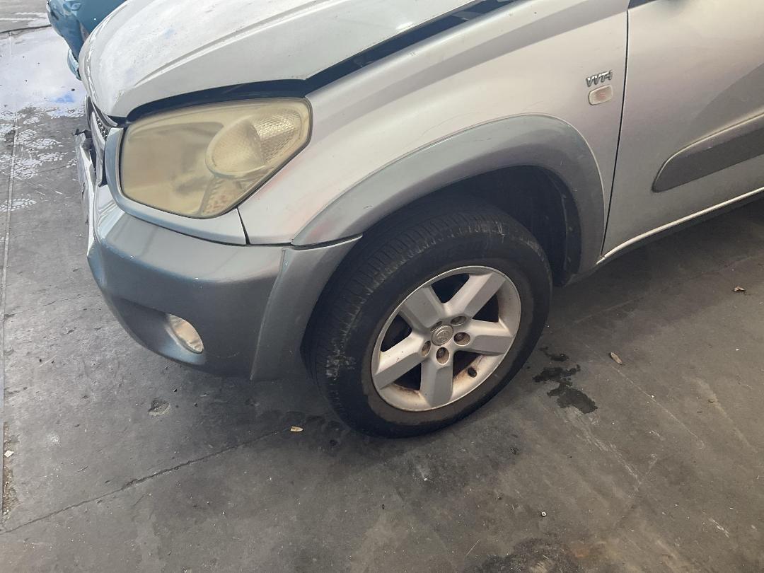 Photo '7' of Toyota RAV4