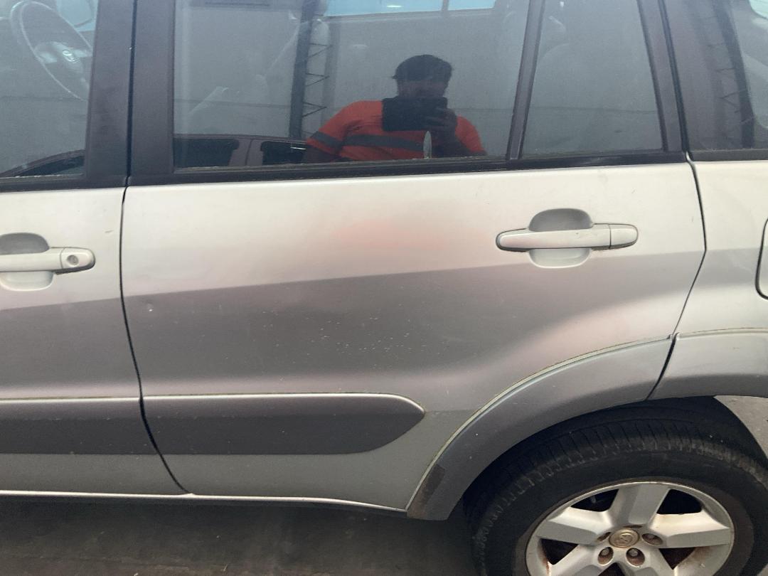 Photo '10' of Toyota RAV4