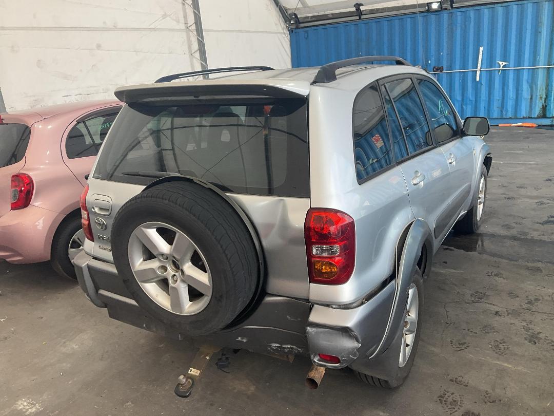 Photo '14' of Toyota RAV4