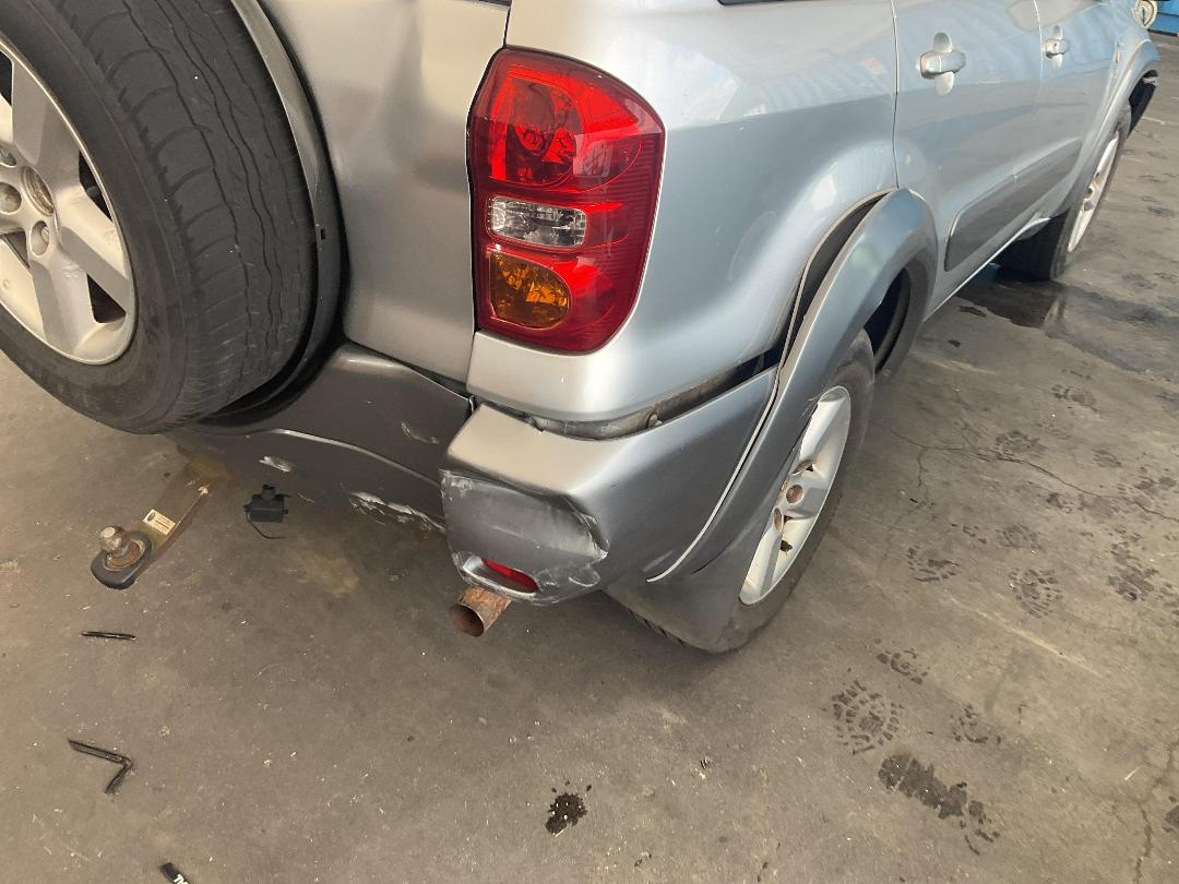 Photo '15' of Toyota RAV4