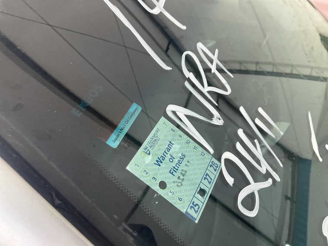 Photo '27' of Toyota RAV4