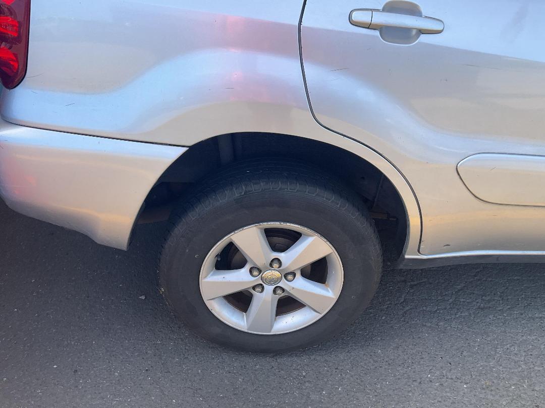 Photo '19' of Toyota Rav4 Photo '19' of Toyota Rav4