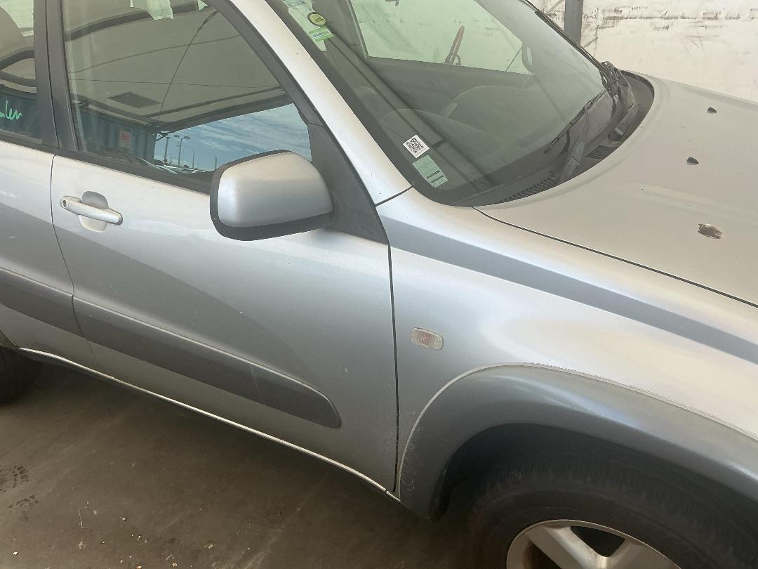 Photo '3' of Toyota Rav4