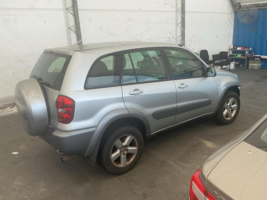 Photo '15' of Toyota Rav4