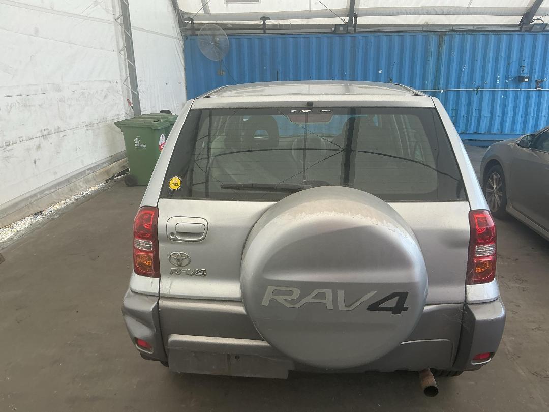 Photo '14' of Toyota Rav4