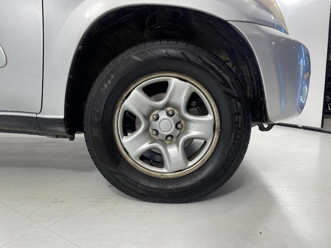 Photo '9' of Toyota Rav4