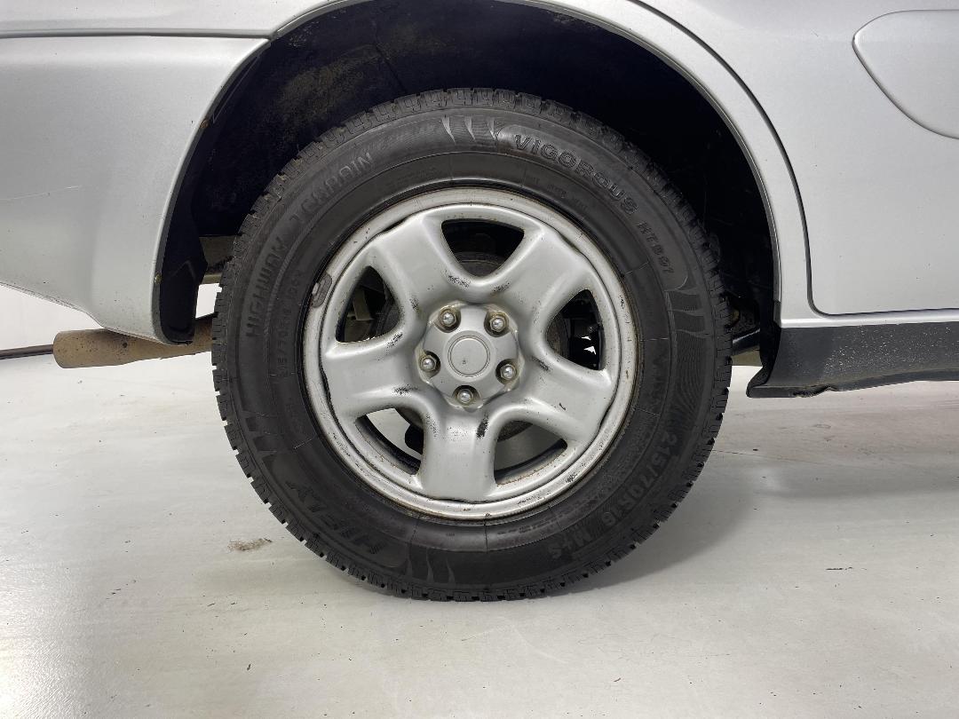 Photo '12' of Toyota Rav4