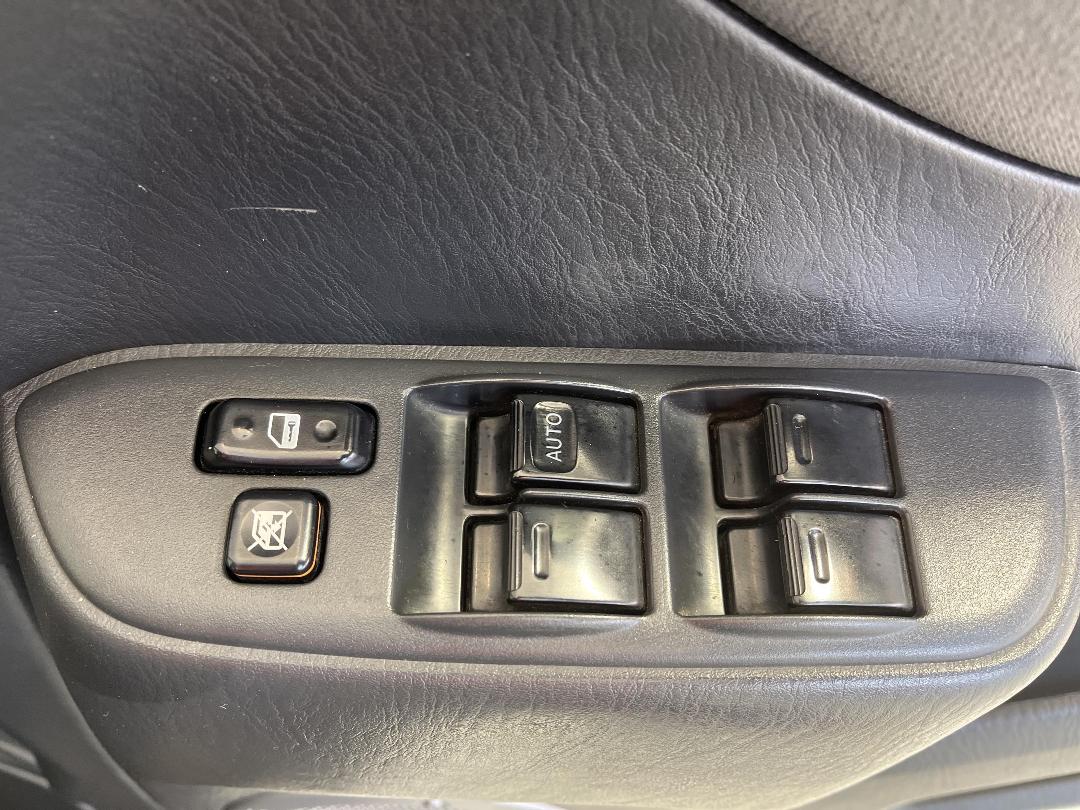 Photo '24' of Toyota Rav4 Photo '24' of Toyota Rav4