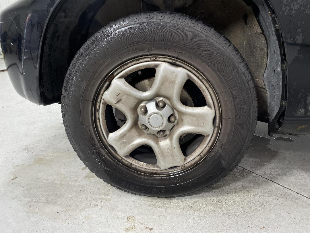 Photo '8' of Toyota Rav4