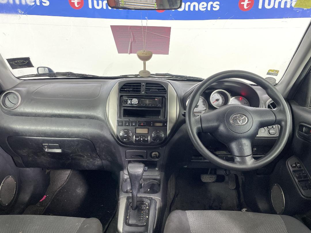 Photo '15' of Toyota Rav4