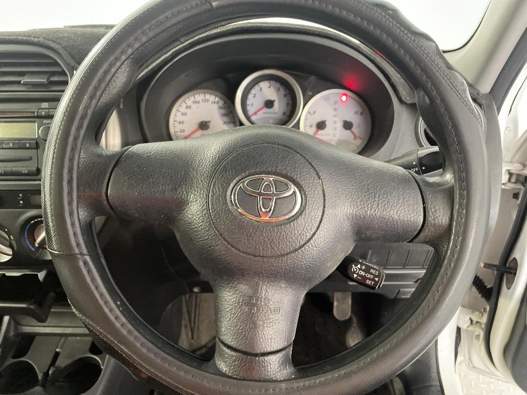 Photo '25' of Toyota Rav4