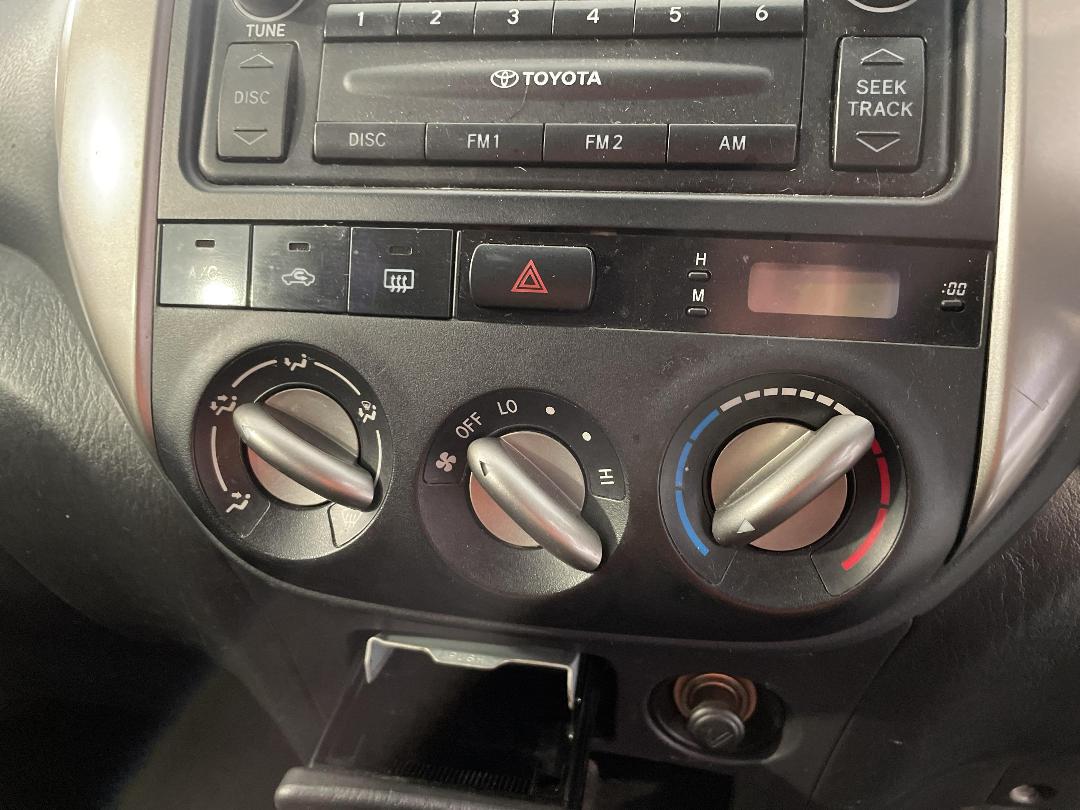 Photo '27' of Toyota Rav4