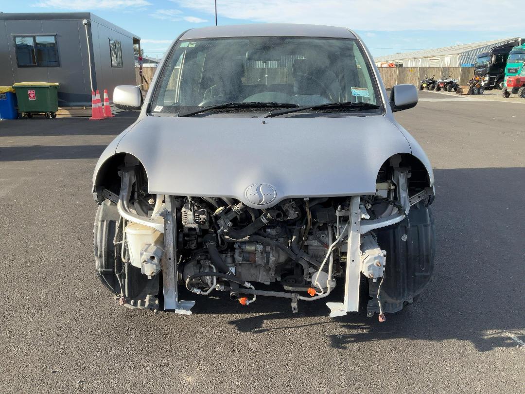 Photo '6' of Toyota Sienta