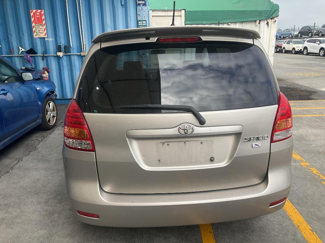 Photo '14' of Toyota Spacio Photo '14' of Toyota Spacio