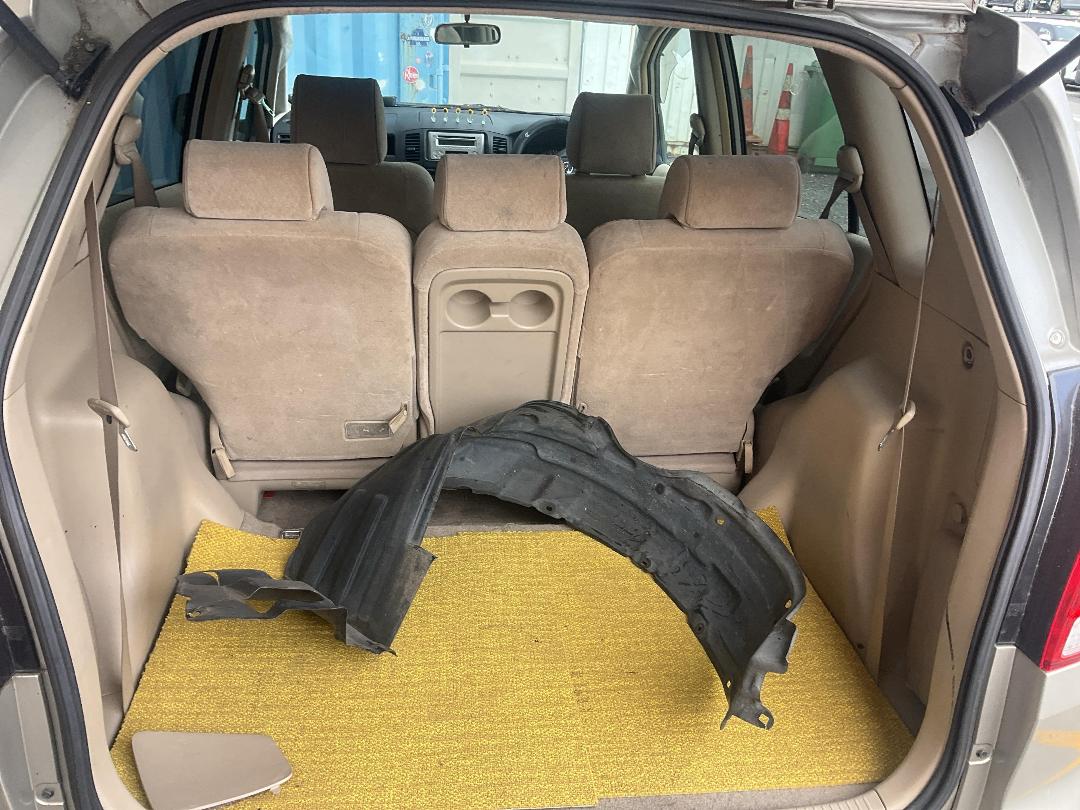 Photo '15' of Toyota Spacio Photo '15' of Toyota Spacio