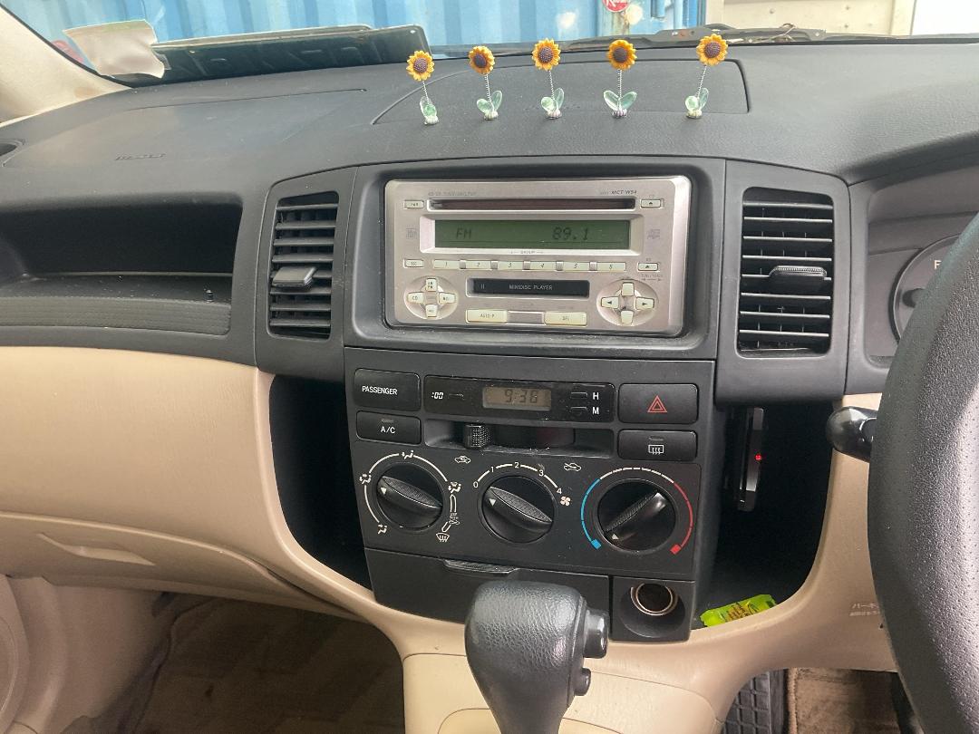 Photo '26' of Toyota Spacio Photo '26' of Toyota Spacio