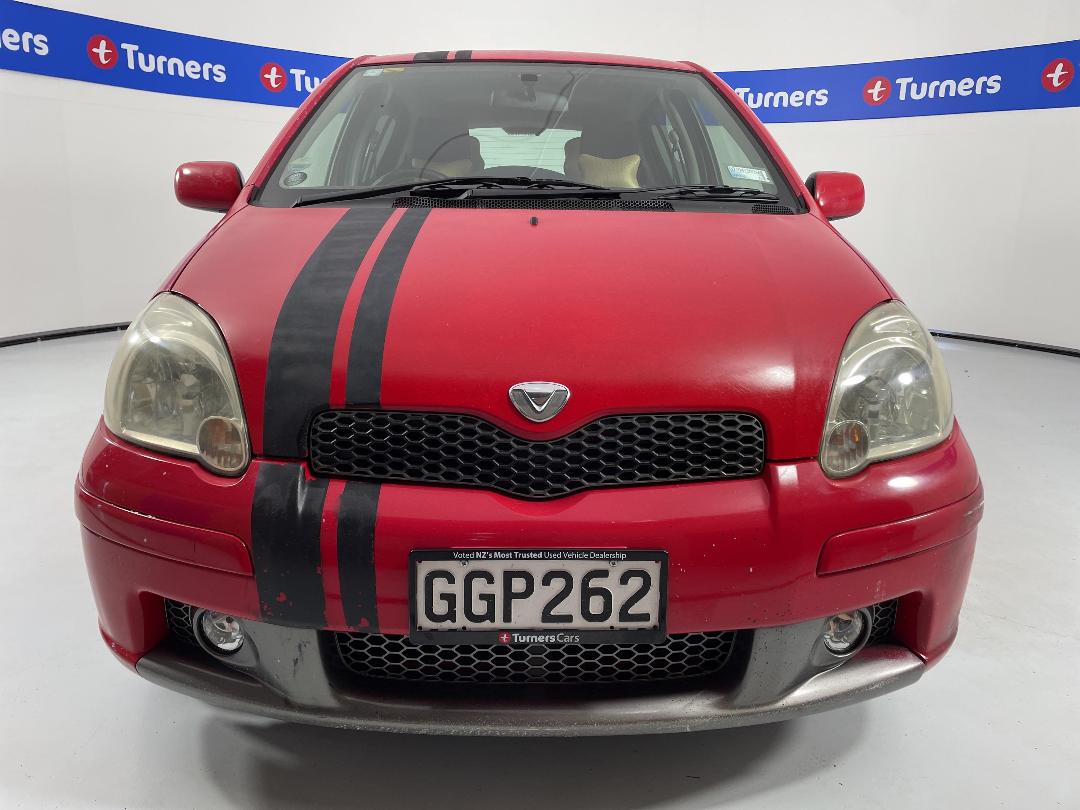 Photo '2' of Toyota Vitz Photo '2' of Toyota Vitz