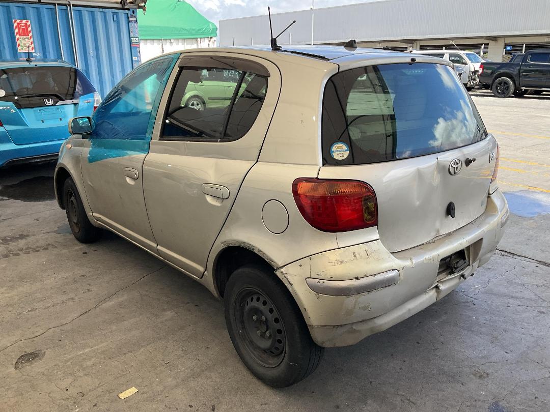 Photo '4' of Toyota Vitz Photo '4' of Toyota Vitz