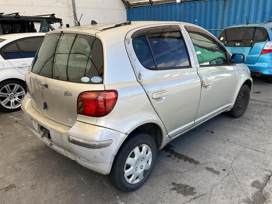 Photo '6' of Toyota Vitz Photo '6' of Toyota Vitz