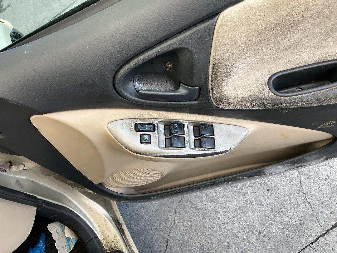 Photo '8' of Toyota Vitz Photo '8' of Toyota Vitz