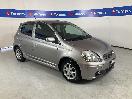 Thumbnail '1' of Toyota Vitz