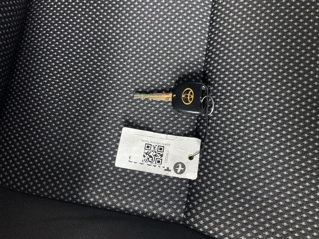 Photo '22' of Toyota Vitz