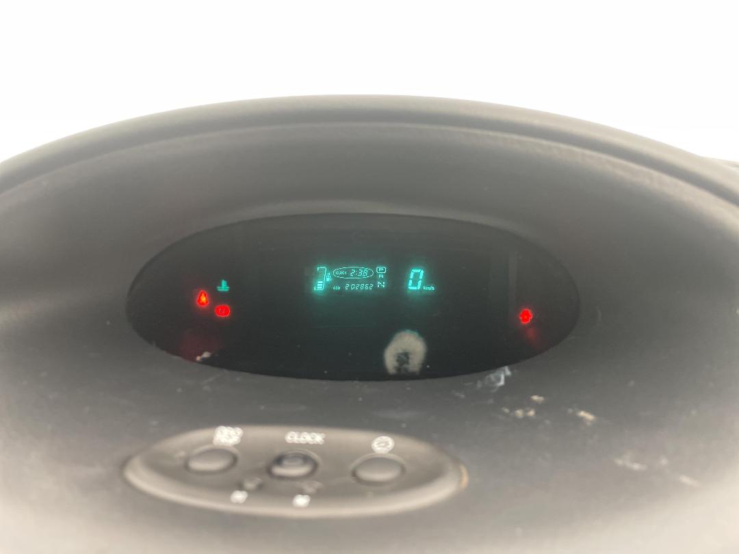 Photo '21' of Toyota Vitz