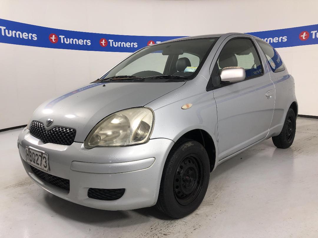 Photo '4' of Toyota Vitz