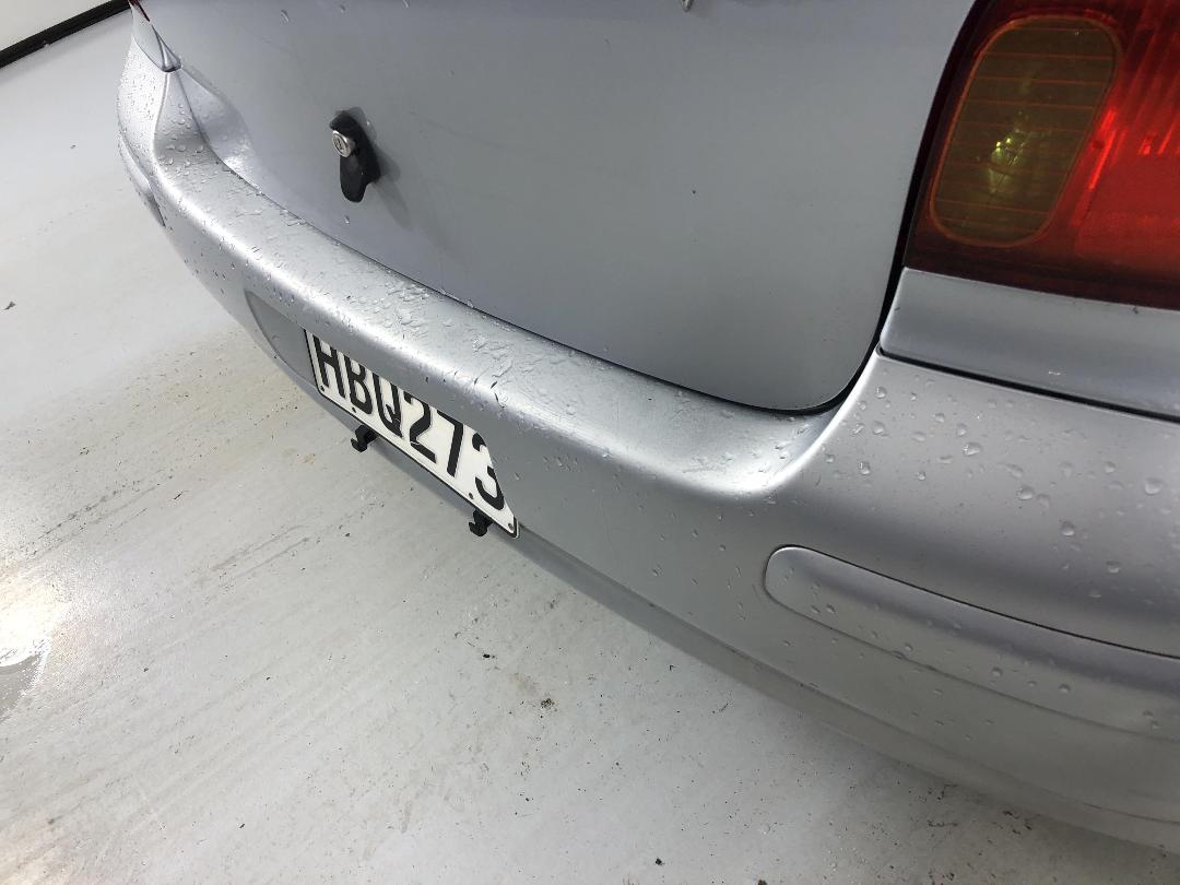 Photo '24' of Toyota Vitz